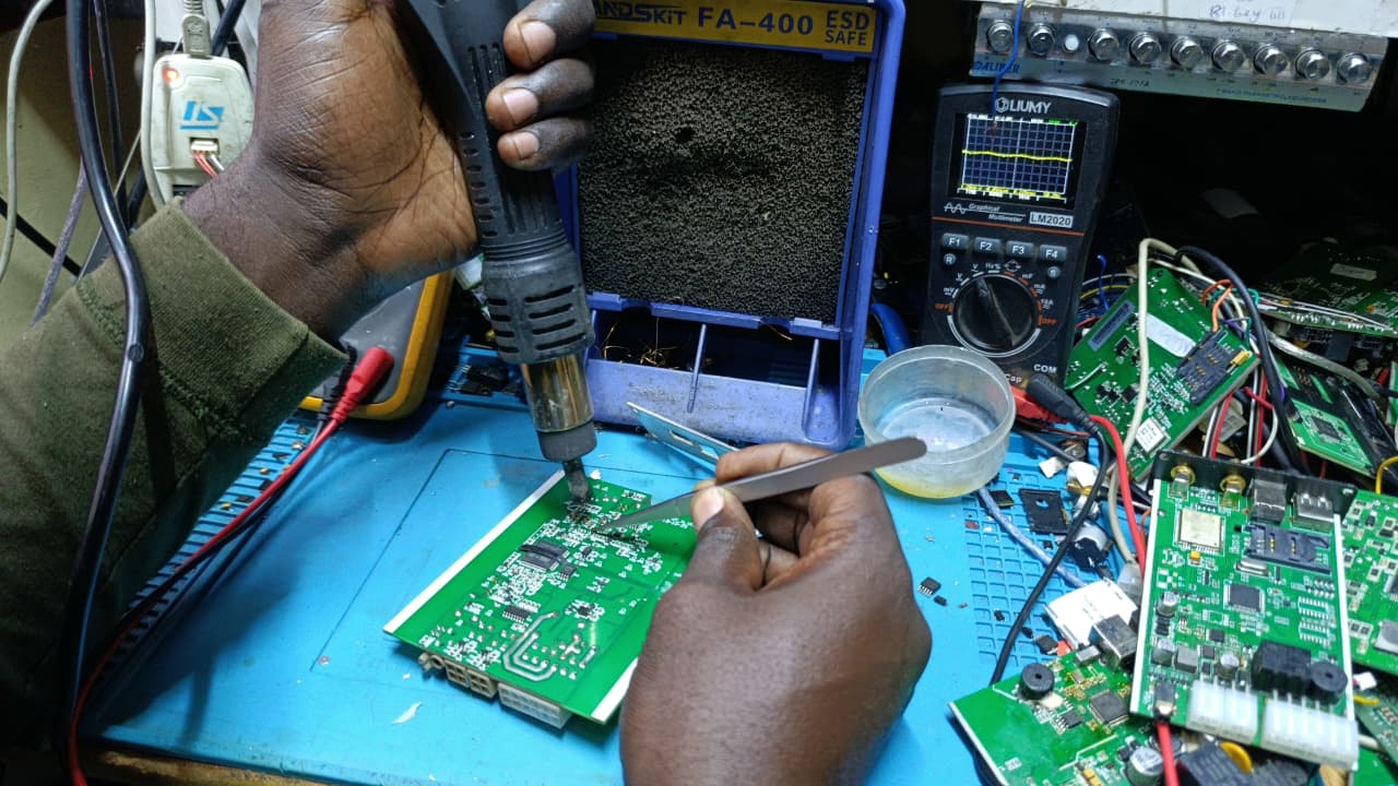 Speed governor repair and testing before vehicle handover